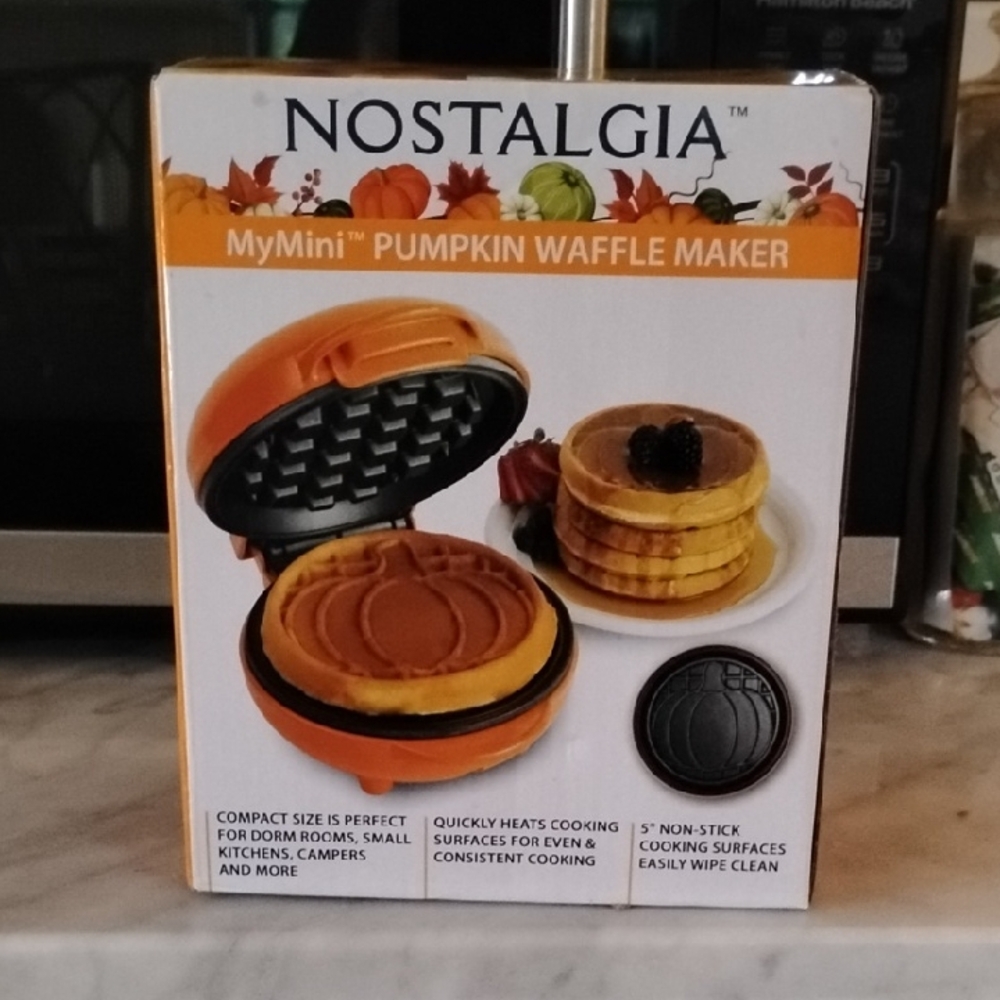 Nostalgia MyMini Orange Pumpkin Waffle Maker